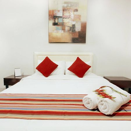Omah Dasar Hotel Jakarta Exterior photo