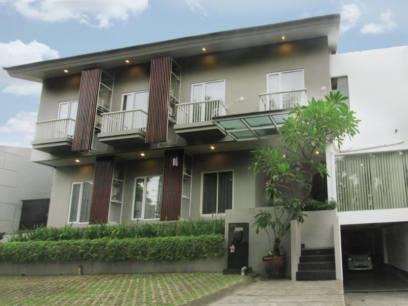 Omah Dasar Hotel Jakarta Exterior photo